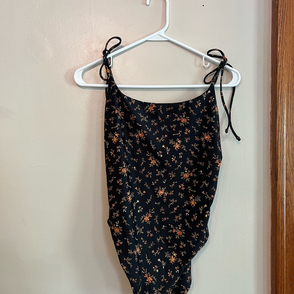 Madewell swimsuit size Medium
